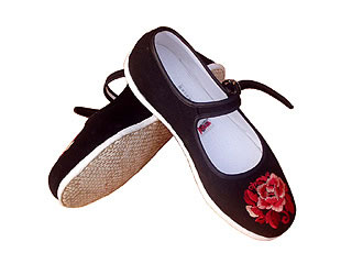 Chinese Handmade Embroidery Shoes with Red Peony