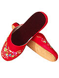 Chinese Handmade Silk Embroidery Slippers