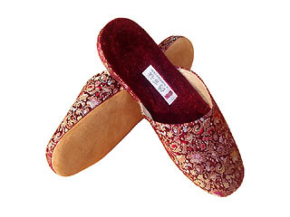 Chinese Handmade Embroidery Slippers